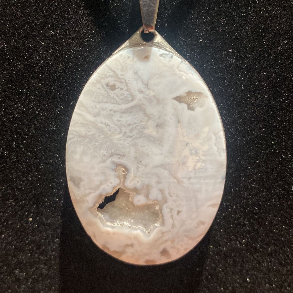 Snow Druzy Agate Oval Crystal Pendant (Xl)